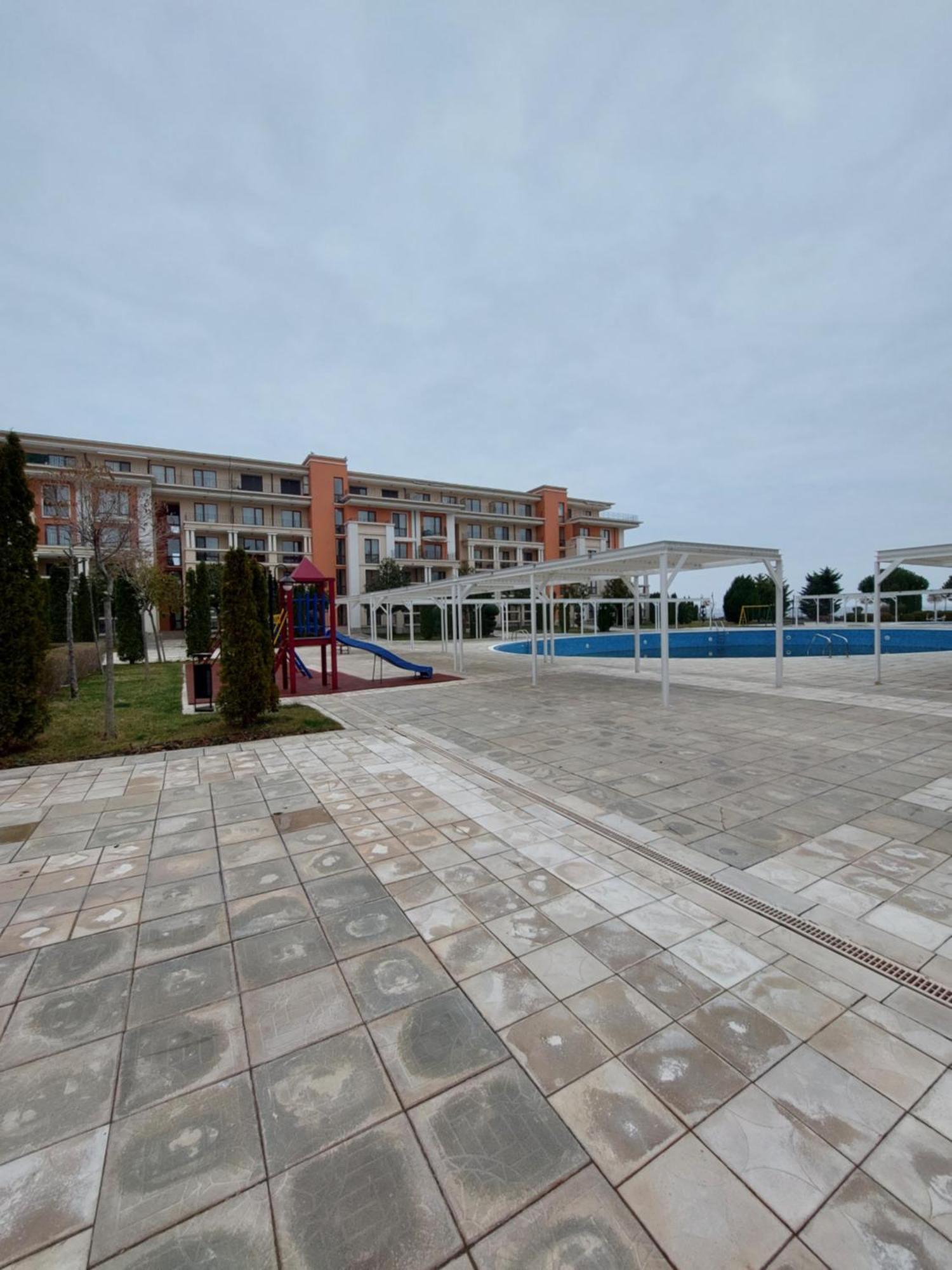 Fort Noks Prestige Beach Aparthotel, Sveti Vlas Exteriör bild